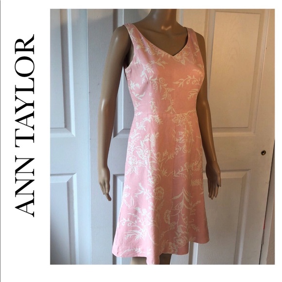 Ann Taylor Dresses & Skirts - Ann Taylor Silk Dress.